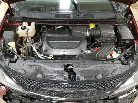 ✅ 2020 Chrysler Pacifica Launch Edition • VIN: 2C4RC3BG8LR270954 • Лот: 66832365. Опубликован ранее на Copart с пробегом 57 148 миль. Бесплатный доступ к архиву аукционных продаж из США и подробный отчёт об истории автомобиля на DreamBid. Изображение 12.