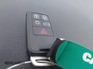 ✅ 2015 Volvo V60 T5 Drive-E Premier • VIN: YV140MEK5F1266078 • Lot: 42734202. Listed on IAAI with 178,742 mi. Free auction sales archive from the USA and detailed vehicle history report at DreamBid. Image 11.