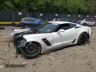 ✅ 2019 Chevrolet Corvette Z06 1LZ • VIN: 1G1YN2D60K5606363 • Lot: 58392733. Wystawiony na Copart z przebiegiem 24 777 mil. Bezpłatny archiwum sprzedaży aukcyjnych z USA i szczegółowy raport historii pojazdu na DreamBid. Zdjęcie 1.