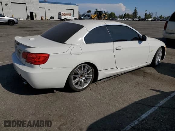 ✅ 2013 BMW 3 Series 335i • VIN: WBADX7C54DPA97763 • Лот: 70952585. Опубликован ранее на Copart с пробегом 46 630 миль. Бесплатный доступ к архиву аукционных продаж из США и подробный отчёт об истории автомобиля на DreamBid. Изображение 3.