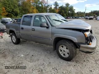 ✅ 2006 Chevrolet Silverado 1500 LT1 • VIN: 2GCEK13Z861280909 • Лот: 73757064. Опубликован ранее на Copart с пробегом Не указан. Бесплатный доступ к архиву аукционных продаж из США и подробный отчёт об истории автомобиля на DreamBid. Изображение 4.