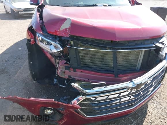 ✅ 2020 Chevrolet Traverse LT • VIN: 1GNEVHKW9LJ262631 • Lot: 43158904. Wystawiony na IAAI z przebiegiem 78 842 mil. Bezpłatny archiwum sprzedaży aukcyjnych z USA i szczegółowy raport historii pojazdu na DreamBid. Zdjęcie 6.