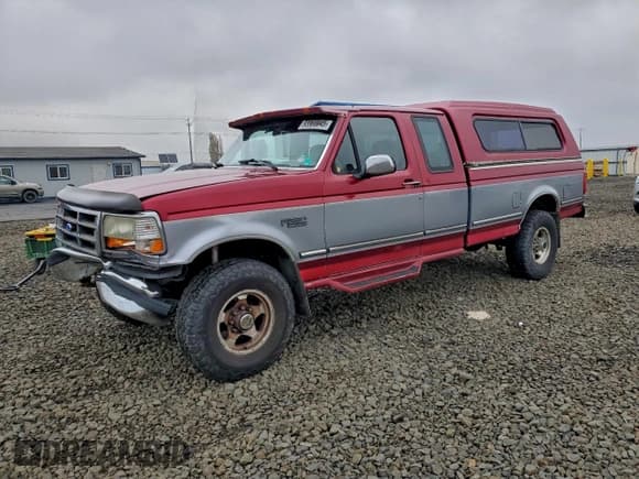 ✅ 1994 Ford F-250 • VIN: 1FTHX26G6RKB59685 • Лот: 93968845. Опубликован ранее на Copart с пробегом 211 744 миль. Бесплатный доступ к архиву аукционных продаж из США и подробный отчёт об истории автомобиля на DreamBid. Изображение 1.
