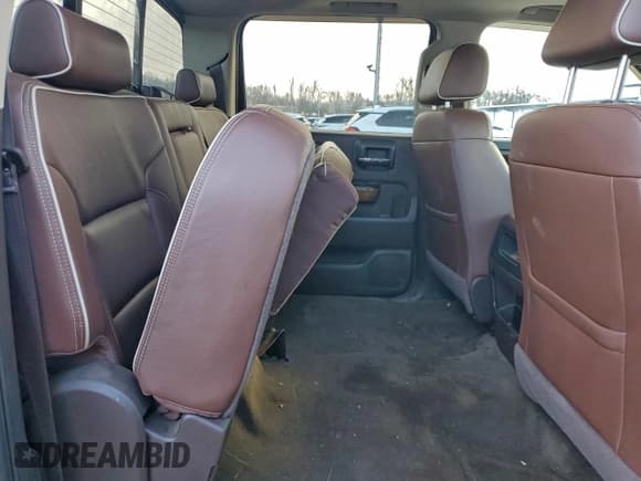 ✅ 2017 Chevrolet Silverado 1500 High Country • VIN: 3GCUKTEC4HG159465 • Лот: 94688485. Опубликован ранее на Copart с пробегом 90 273 миль. Бесплатный доступ к архиву аукционных продаж из США и подробный отчёт об истории автомобиля на DreamBid. Изображение 10.