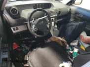 ✅ 2009 Scion xB • VIN: JTLKE50E891078881 • Лот: 54718165. Опубликован ранее на Copart с пробегом Не указан. Бесплатный доступ к архиву аукционных продаж из США и подробный отчёт об истории автомобиля на DreamBid. Изображение 8.