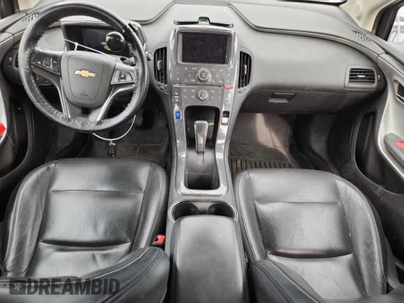 ✅ 2012 Chevrolet Volt • VIN: 1G1RB6E47CU110291 • Lot: 91617545. Wystawiony na Copart z przebiegiem 239 098 mil. Bezpłatny archiwum sprzedaży aukcyjnych z USA i szczegółowy raport historii pojazdu na DreamBid. Zdjęcie 8.