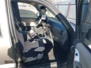 ✅ 2003 Jeep Liberty Limited • VIN: 1J4GL58K63W652755 • Lot: 43865129. Wystawiony na IAAI z przebiegiem 147 959 mil. Bezpłatny archiwum sprzedaży aukcyjnych z USA i szczegółowy raport historii pojazdu na DreamBid. Zdjęcie 5.