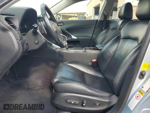 ✅ 2012 Lexus IS 250 • VIN: JTHCF5C21C5052832 • Лот: 64749505. Опубликован ранее на Copart с пробегом 195 964 миль. Бесплатный доступ к архиву аукционных продаж из США и подробный отчёт об истории автомобиля на DreamBid. Изображение 7.