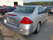 ✅ 2006 Honda Accord LX • VIN: 3HGCM564X6G710232 • Lot: 43398716. Listed on IAAI with 84,501 mi. Free auction sales archive from the USA and detailed vehicle history report at DreamBid. Image 4.