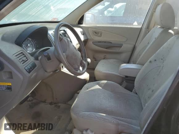 2007 Hyundai Tucson SE z VIN KM8JN72D77U483564, wystawiony jako Copart lot #75153254 z przebiegiem Nie podano mil oraz Szkoda całkowita • Salvage title. Historia ofert i sprzedaży dostępna na DreamBid. Obrazek 7.