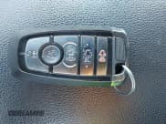 ✅ 2017 Ford Fusion SE • VIN: 3FA6P0H9XHR111391 • Lot: 43646338. Listed on IAAI with 154,583 mi. Free auction sales archive from the USA and detailed vehicle history report at DreamBid. Image 9.