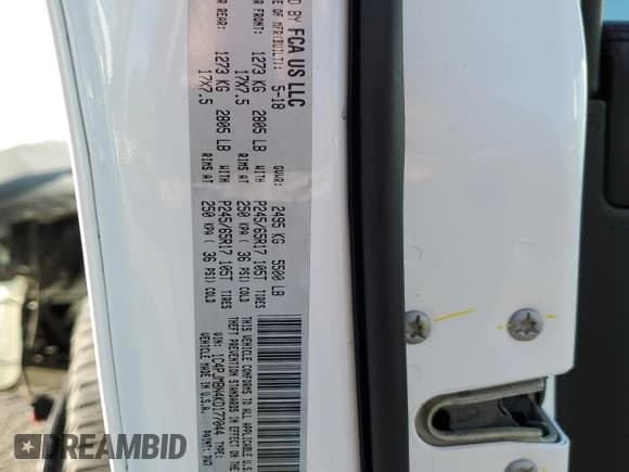 ✅ 2019 Jeep Cherokee Trailhawk Elite • VIN: 1C4PJMBN4KD177044 • Lot: 57976975. Wystawiony na Copart z przebiegiem 72 581 mil. Bezpłatny archiwum sprzedaży aukcyjnych z USA i szczegółowy raport historii pojazdu na DreamBid. Zdjęcie 13.