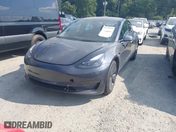 ✅ 2023 Tesla Model 3 • VIN: 5YJ3E1EA9PF570001 • Лот: 43030976. Опубликован ранее на IAAI с пробегом 17 259 миль. Бесплатный доступ к архиву аукционных продаж из США и подробный отчёт об истории автомобиля на DreamBid. Изображение 2.