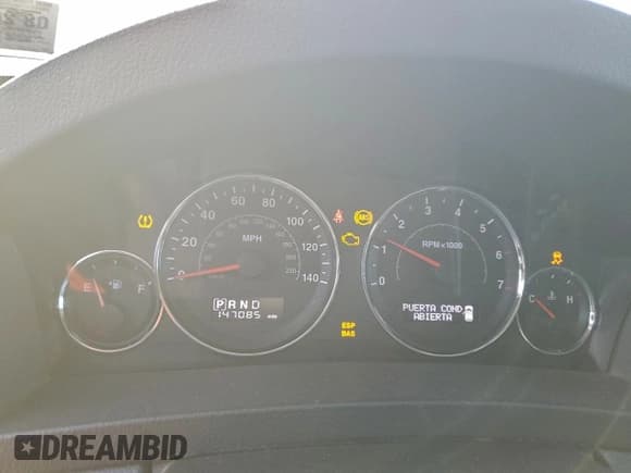 ✅ 2009 Jeep Grand Cherokee Laredo • VIN: 1J8GR48K39C535605 • Лот: 94365465. Опубликован ранее на Copart с пробегом 147 085 миль. Бесплатный доступ к архиву аукционных продаж из США и подробный отчёт об истории автомобиля на DreamBid. Изображение 9.