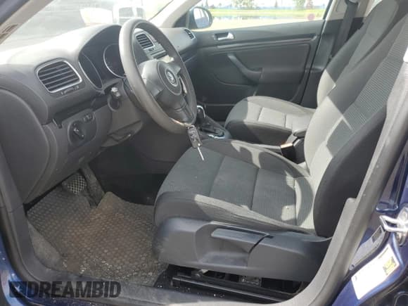 ✅ 2012 Volkswagen Jetta SE • VIN: 3VWPX7AJ7CM711946 • Lot: 69621425. Listed on Copart with 221,552 mi. Free auction sales archive from the USA and detailed vehicle history report at DreamBid. Image 7.