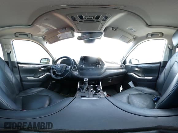 ✅ 2021 Toyota Highlander Hybrid Limited • VIN: 5TDYARAH8MS505859 • Lot: 42751858. Listed on IAAI with 43,879 mi. Free auction sales archive from the USA and detailed vehicle history report at DreamBid. Image 18.