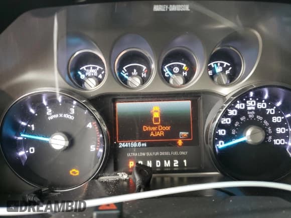 ✅ 2011 Ford F-450 XL • VIN: 1FT8W4DTXBEB99819 • Lot: 61910964. Wystawiony na Copart z przebiegiem 244 159 mil. Bezpłatny archiwum sprzedaży aukcyjnych z USA i szczegółowy raport historii pojazdu na DreamBid. Zdjęcie 9.