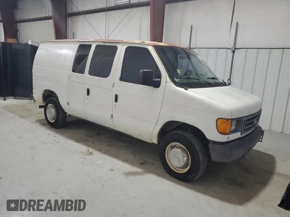 ✅ 2006 Ford Econoline Cargo • VIN: 1FTNE24L16DA80305 • Lot: 44340445. Listed on Copart with 329,421 mi. Free auction sales archive from the USA and detailed vehicle history report at DreamBid. Image 4.