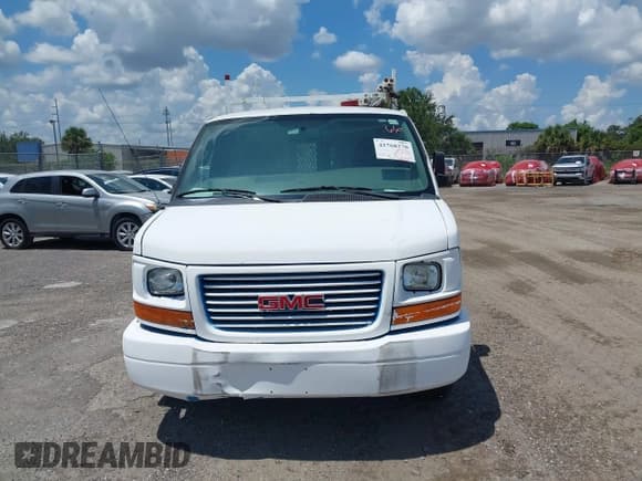 ✅ 2017 GMC Savana Cargo • VIN: 1GTW7BFF6H1139097 • Lot: 42768270. Listed on IAAI with 119,387 mi. Free auction sales archive from the USA and detailed vehicle history report at DreamBid. Image 11.