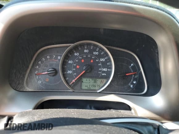 ✅ 2014 Toyota RAV4 LE • VIN: 2T3ZFREV0EW090302 • Lot: 70515765. Wystawiony na Copart z przebiegiem 119 675 mil. Bezpłatny archiwum sprzedaży aukcyjnych z USA i szczegółowy raport historii pojazdu na DreamBid. Zdjęcie 9.