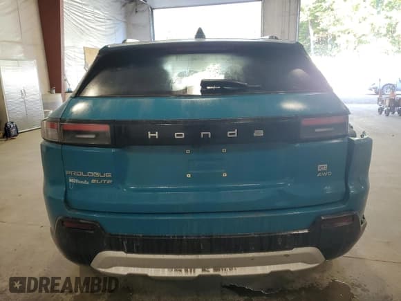 ✅ 2024 Honda Prologue Elite • VIN: 3GPKHZRJ3RS539976 • Lot: 80939635. Listed on Copart with 15,685 mi. Free auction sales archive from the USA and detailed vehicle history report at DreamBid. Image 6.