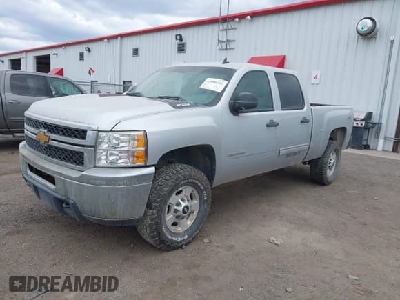 ✅ 2013 Chevrolet Silverado 2500HD LT • VIN: 1GC1KXCG7DF148259 • Lot: 42806211. Listed on IAAI with 350,072 mi. Free auction sales archive from the USA and detailed vehicle history report at DreamBid. Image 17.