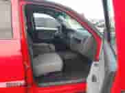 ✅ 2008 Dodge Dakota SLT • VIN: 1D7HW48N28S507657 • Lot: 43570001. Wystawiony na IAAI z przebiegiem 112 784 mil mil. Skorzystaj z bezpłatnego archiwum sprzedaży aukcyjnych z USA i zobacz szczegółowy raport historii pojazdu na DreamBid. Zdjęcie 5.