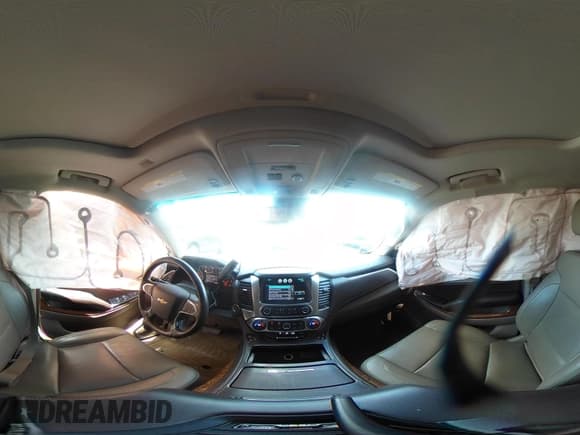 ✅ 2015 Chevrolet Suburban LTZ • VIN: 1GNSKKKC2FR509864 • Lot: 43233537. Wystawiony na IAAI z przebiegiem 241 210 mil. Bezpłatny archiwum sprzedaży aukcyjnych z USA i szczegółowy raport historii pojazdu na DreamBid. Zdjęcie 18.