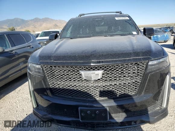 ✅ 2021 Cadillac Escalade Sport Platinum • VIN: 1GYS4GKL3MR298729 • Lot: 66934985. Listed on Copart with 38,800 mi. Free auction sales archive from the USA and detailed vehicle history report at DreamBid. Image 5.