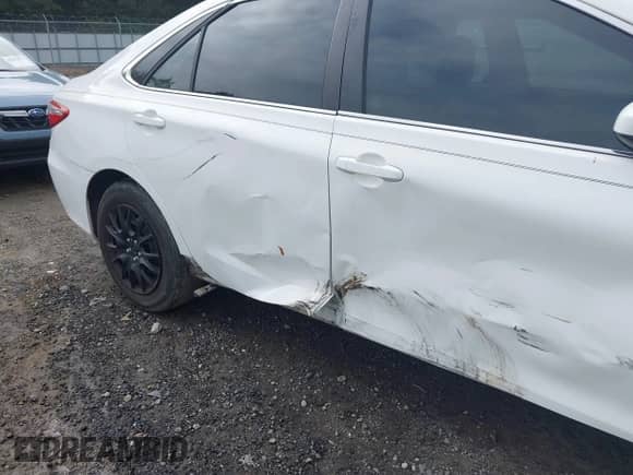 2015 Toyota Camry LE with VIN 4T1BF1FK9FU902181, listed as a IAAI auction lot 43376033 with 165,678 mi miles and . Bid and sale history available at DreamBid. Image 6.