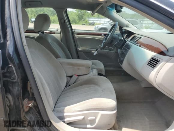 ✅ 2009 Buick Lucerne CX-2 • VIN: 1G4HP57189U134377 • Lot: 59575945. Listed on Copart with 214,158 mi. Free auction sales archive from the USA and detailed vehicle history report at DreamBid. Image 7.