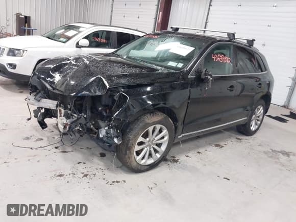 ✅ 2014 Audi Q5 Premium Plus • VIN: WA1LFAFP1EA124182 • Lot: 43639527. Listed on IAAI with 110,332 mi. Free auction sales archive from the USA and detailed vehicle history report at DreamBid. Image 17.