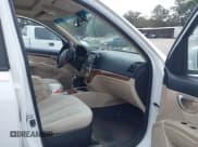 ✅ 2008 Hyundai Santa Fe SE • VIN: 5NMSH13E78H206832 • Lot: 43413902. Listed on IAAI with 132,642 mi. Free auction sales archive from the USA and detailed vehicle history report at DreamBid. Image 5.