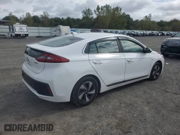 ✅ 2017 Hyundai Ioniq SEL • VIN: KMHC75LC7HU032049 • Лот: 71986694. Размещён на Copart с пробегом 140 753 миль миль. Получите бесплатный доступ к архиву аукционных продаж из США и посмотрите подробный отчёт об истории автомобиля на DreamBid. Изображение 3.