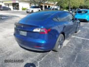 ✅ 2022 Tesla Model 3 • VIN: 5YJ3E1EA7NF189941 • Lot: 43455997. Wystawiony na IAAI z przebiegiem 30 876 mil. Bezpłatny archiwum sprzedaży aukcyjnych z USA i szczegółowy raport historii pojazdu na DreamBid. Zdjęcie 4.