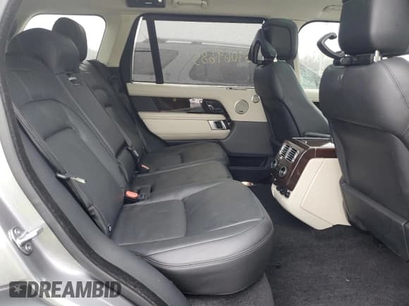 ✅ 2021 Land Rover Range Rover P525 Westminster • VIN: SALGS5SE2MA423301 • Lot: 89069685. Listed on Copart with 45,749 mi. Free auction sales archive from the USA and detailed vehicle history report at DreamBid. Image 11.