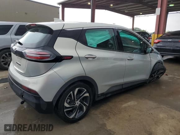 ✅ 2023 Chevrolet Bolt EV 2LT • VIN: 1G1FX6S00P4183031 • Lot: 50539555. Wystawiony na Copart z przebiegiem 94 336 mil. Bezpłatny archiwum sprzedaży aukcyjnych z USA i szczegółowy raport historii pojazdu na DreamBid. Zdjęcie 3.