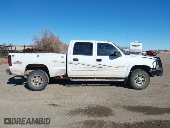 ✅ 2004 Chevrolet Silverado 2500HD LT3 • VIN: 1GCHK23G24F129507 • Лот: 41424301. Опубликован ранее на IAAI с пробегом 186 601 миль. Бесплатный доступ к архиву аукционных продаж из США и подробный отчёт об истории автомобиля на DreamBid. Изображение 14.