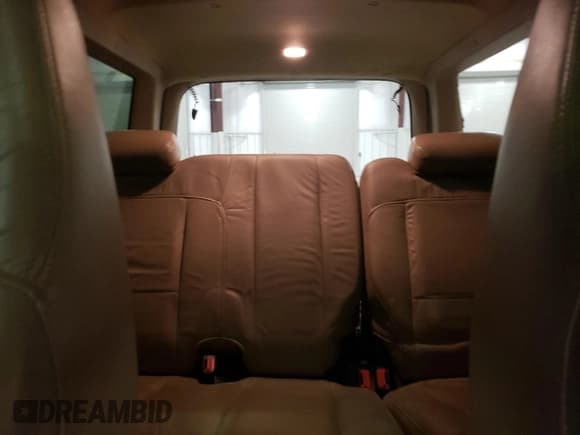 ✅ 2000 Ford Explorer Eddie Bauer • VIN: 1FMDU84P0YZC67167 • Лот: 85806684. Опубликован ранее на Copart с пробегом 156 411 миль. Бесплатный доступ к архиву аукционных продаж из США и подробный отчёт об истории автомобиля на DreamBid. Изображение 10.