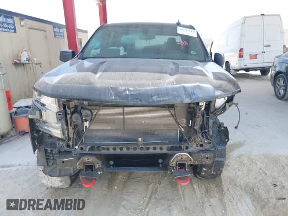 ✅ 2022 Chevrolet Silverado 1500 LT Trail Boss • VIN: 1GCPYFED3NZ234464 • Lot: 42103214. Wystawiony na IAAI z przebiegiem 30 250 mil. Bezpłatny archiwum sprzedaży aukcyjnych z USA i szczegółowy raport historii pojazdu na DreamBid. Zdjęcie 6.