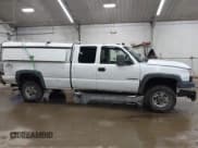 ✅ 2006 Chevrolet Silverado 2500HD LT2 • VIN: 1GCHK29U46E214094 • Lot: 42017633. Listed on IAAI with 220,014 mi. Free auction sales archive from the USA and detailed vehicle history report at DreamBid. Image 13.