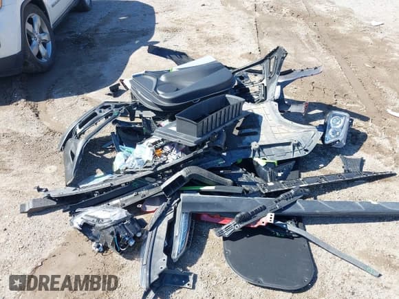 ✅ 2020 Hyundai Kona SEL • VIN: KM8K2CAA4LU400311 • Лот: 43366847. Опубликован ранее на IAAI с пробегом 52 081 миль. Бесплатный доступ к архиву аукционных продаж из США и подробный отчёт об истории автомобиля на DreamBid. Изображение 12.