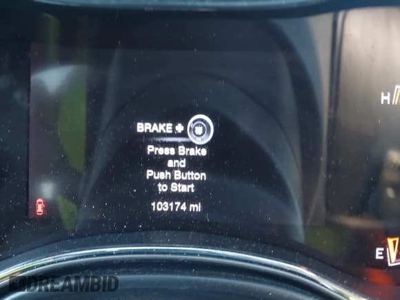 ✅ 2020 Jeep Grand Cherokee Altitude • VIN: 1C4RJFAG4LC421922 • Lot: 43612811. Listed on IAAI with 103,174 mi. Free auction sales archive from the USA and detailed vehicle history report at DreamBid. Image 7.