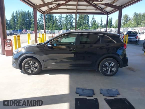 ✅ 2022 Kia Niro EX Premium • VIN: KNDCE3LC5N5493822 • Лот: 42662763. Опубликован ранее на IAAI с пробегом 103 061 миль. Бесплатный доступ к архиву аукционных продаж из США и подробный отчёт об истории автомобиля на DreamBid. Изображение 14.