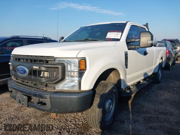 ✅ 2020 Ford F-250 XL • VIN: 1FT7X2B66LEC90713 • Lot: 43371505. Wystawiony na IAAI z przebiegiem Nie podano. Bezpłatny archiwum sprzedaży aukcyjnych z USA i szczegółowy raport historii pojazdu na DreamBid. Zdjęcie 17.