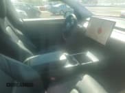 ✅ 2024 Tesla Model Y Long Range • VIN: 7SAYGAEE3RF106923 • Лот: 85140945. Опубликован ранее на Copart с пробегом Не указан. Бесплатный доступ к архиву аукционных продаж из США и подробный отчёт об истории автомобиля на DreamBid. Изображение 7.