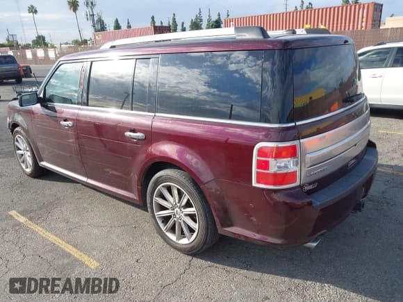 ✅ 2019 Ford Flex Limited • VIN: 2FMHK6D83KBA25195 • Lot: 43698626. Listed on IAAI with 83,442 mi. Free auction sales archive from the USA and detailed vehicle history report at DreamBid. Image 3.