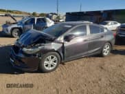 ✅ 2017 Chevrolet Cruze LT • VIN: 1G1BE5SMXH7162107 • Lot: 82661975. Wystawiony na Copart z przebiegiem 113 441 mil. Bezpłatny archiwum sprzedaży aukcyjnych z USA i szczegółowy raport historii pojazdu na DreamBid. Zdjęcie 1.