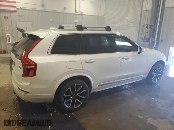 ✅ 2016 Volvo XC90 • VIN: YV4A22PR3G1014152 • Лот: 51479195. Опубликован ранее на Copart с пробегом 92 634 миль. Бесплатный доступ к архиву аукционных продаж из США и подробный отчёт об истории автомобиля на DreamBid. Изображение 3.
