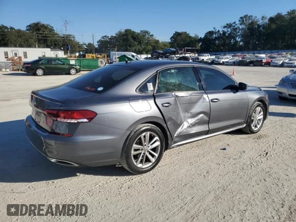 ✅ 2021 Volkswagen Passat S • VIN: 1VWAA7A37MC000968 • Lot: 91197965. Listed on Copart with 58,088 mi. Free auction sales archive from the USA and detailed vehicle history report at DreamBid. Image 3.
